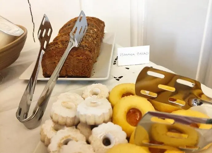 Oda ve Kahvaltı Camilla 4*